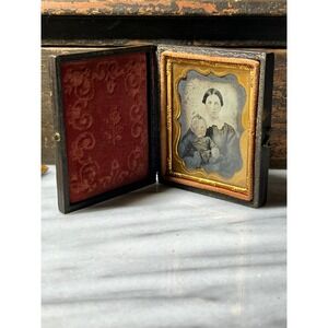 Antique VTG 1800s Portrait Mother Child Victorian Era Copper Tintype Photo 3"
